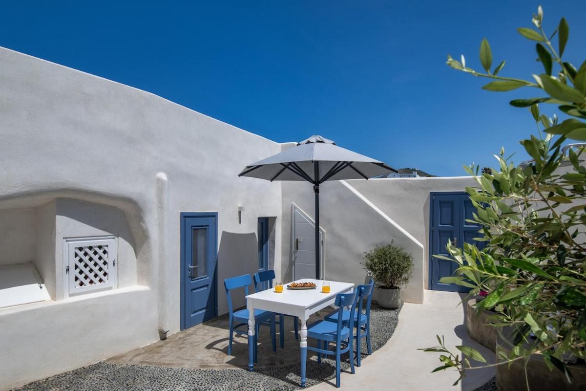Gilbert'S Cave With Cave Jacuzzi Megalochori (Santorini) Exterior foto